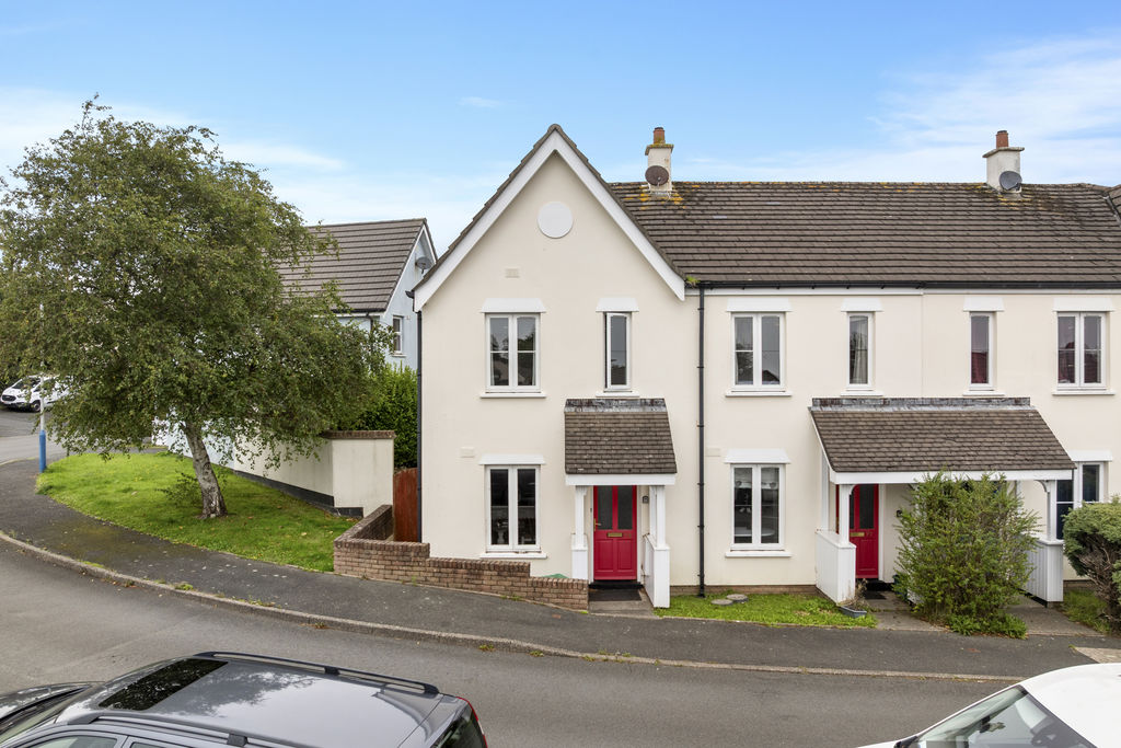 28 Lakeside Road, Douglas