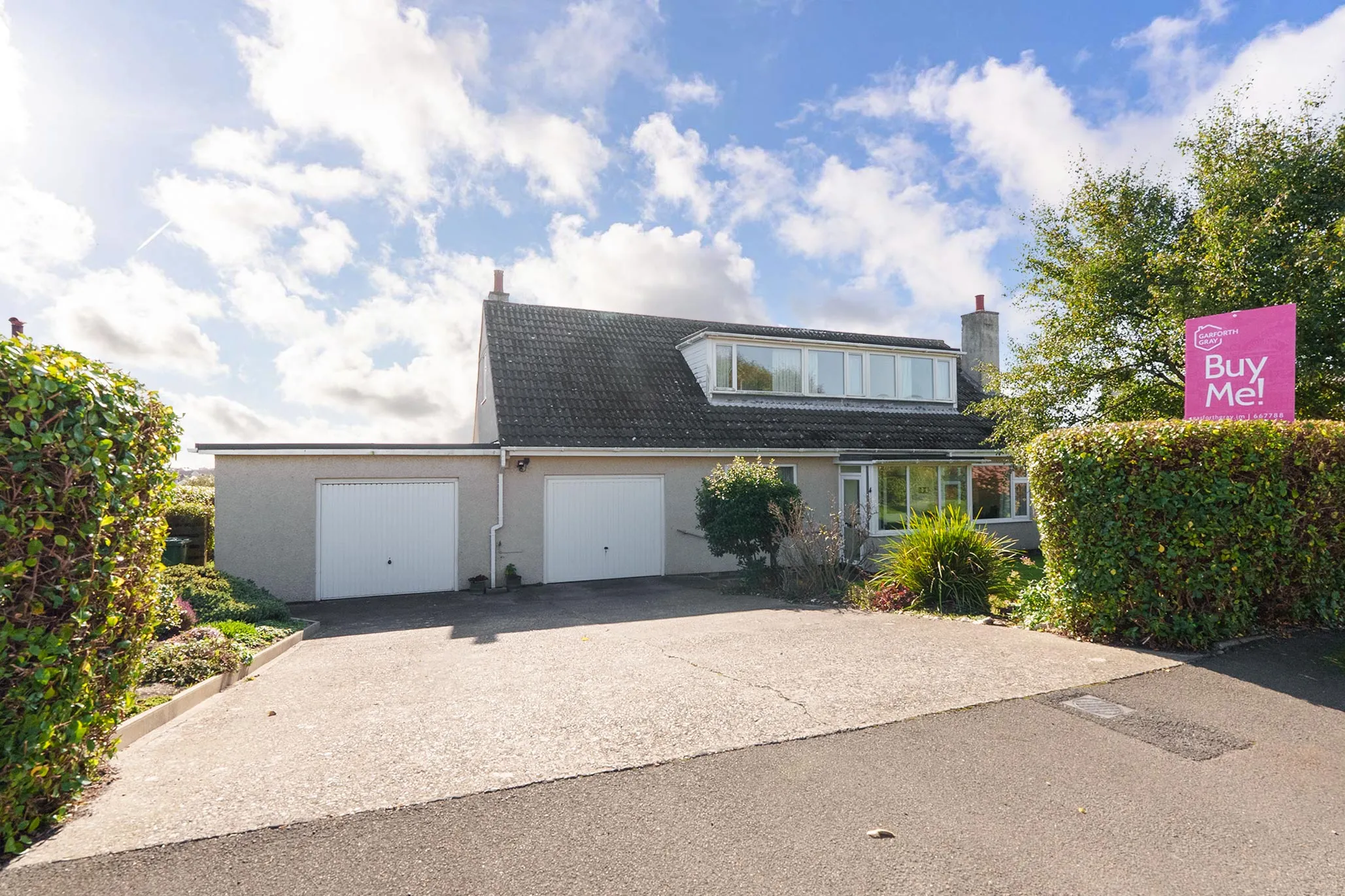 Spacious family Home with a South Facing Garden