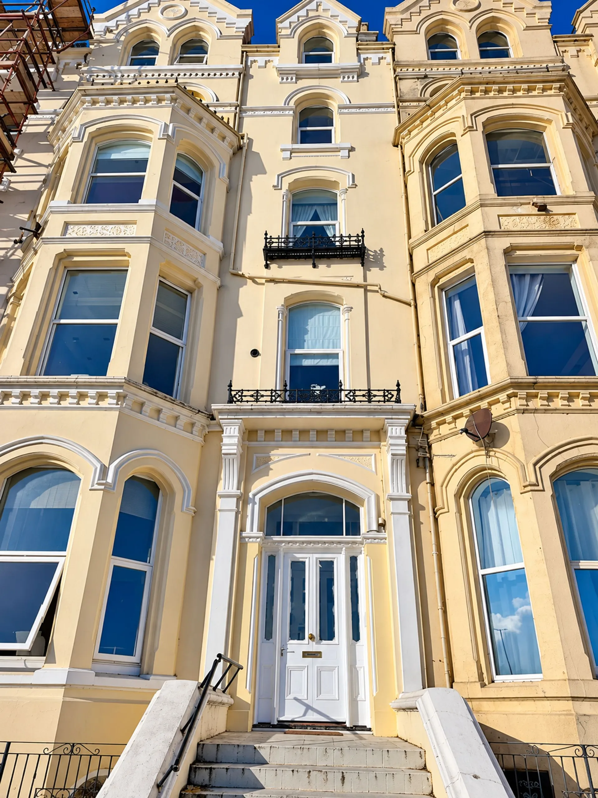 Flat 8 Clybane Mooragh Promenade Ramsey IM8