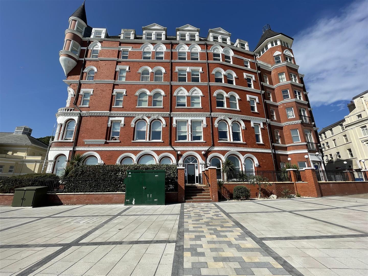 28 Central Apts, Broadway, Douglas